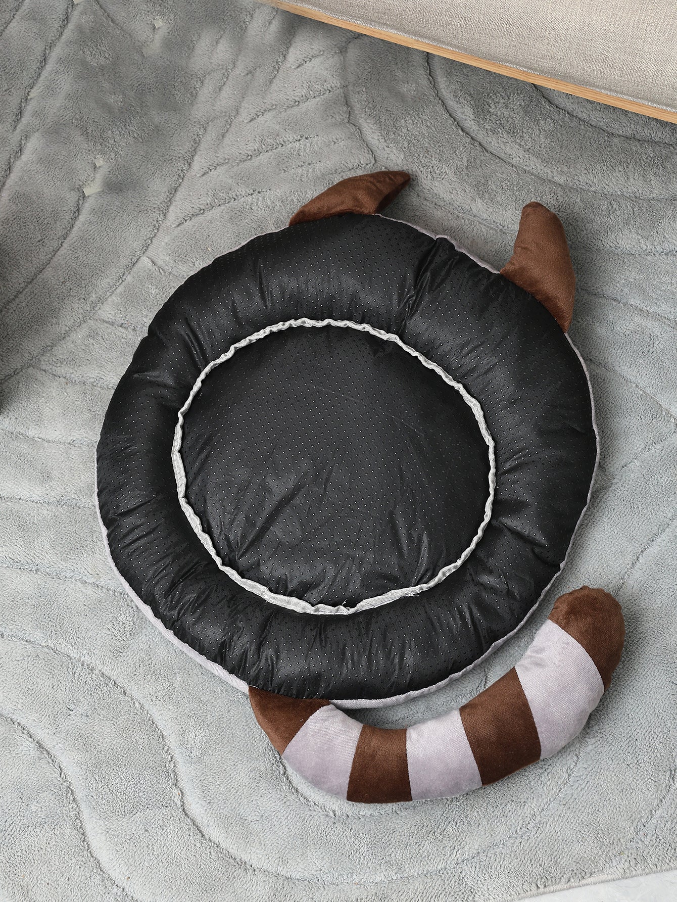 Soft Winter Cat Kennel Bed Warm & Cozy
