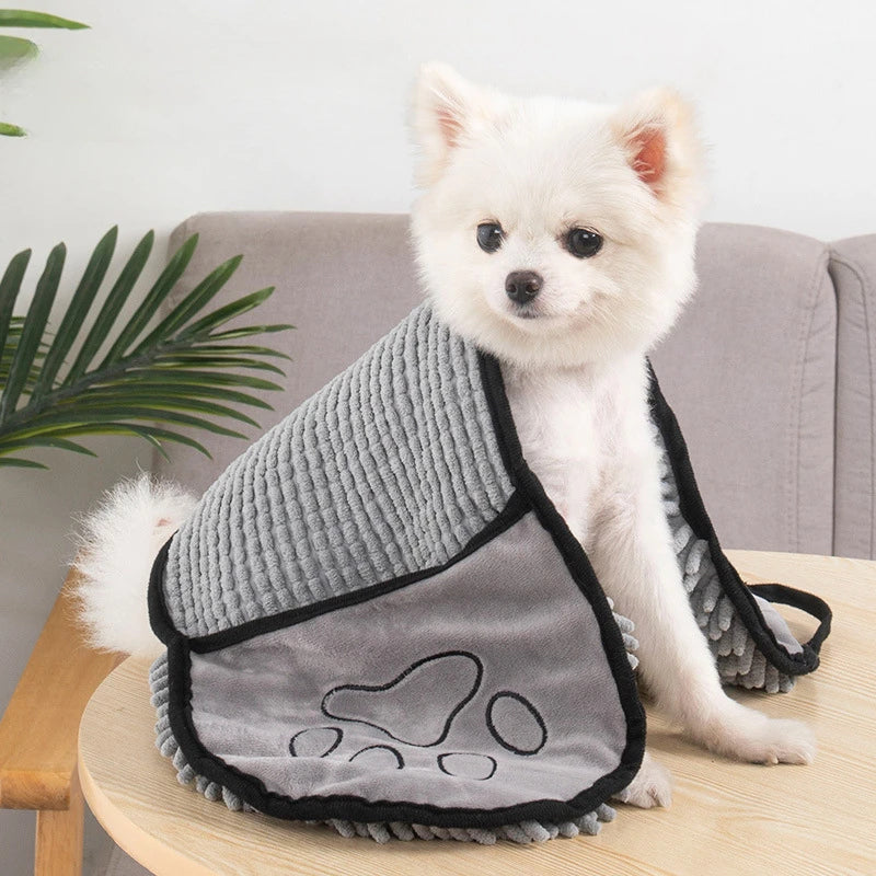 Microfiber Quick-Dry Pet Towel Absorbent with Hand Pockets