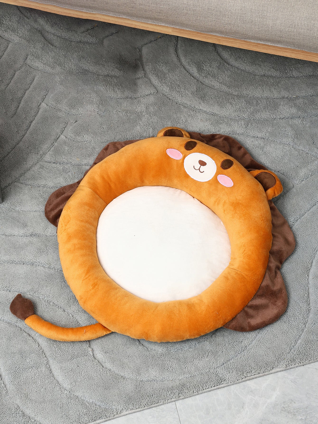 Soft Winter Cat Kennel Bed Warm & Cozy