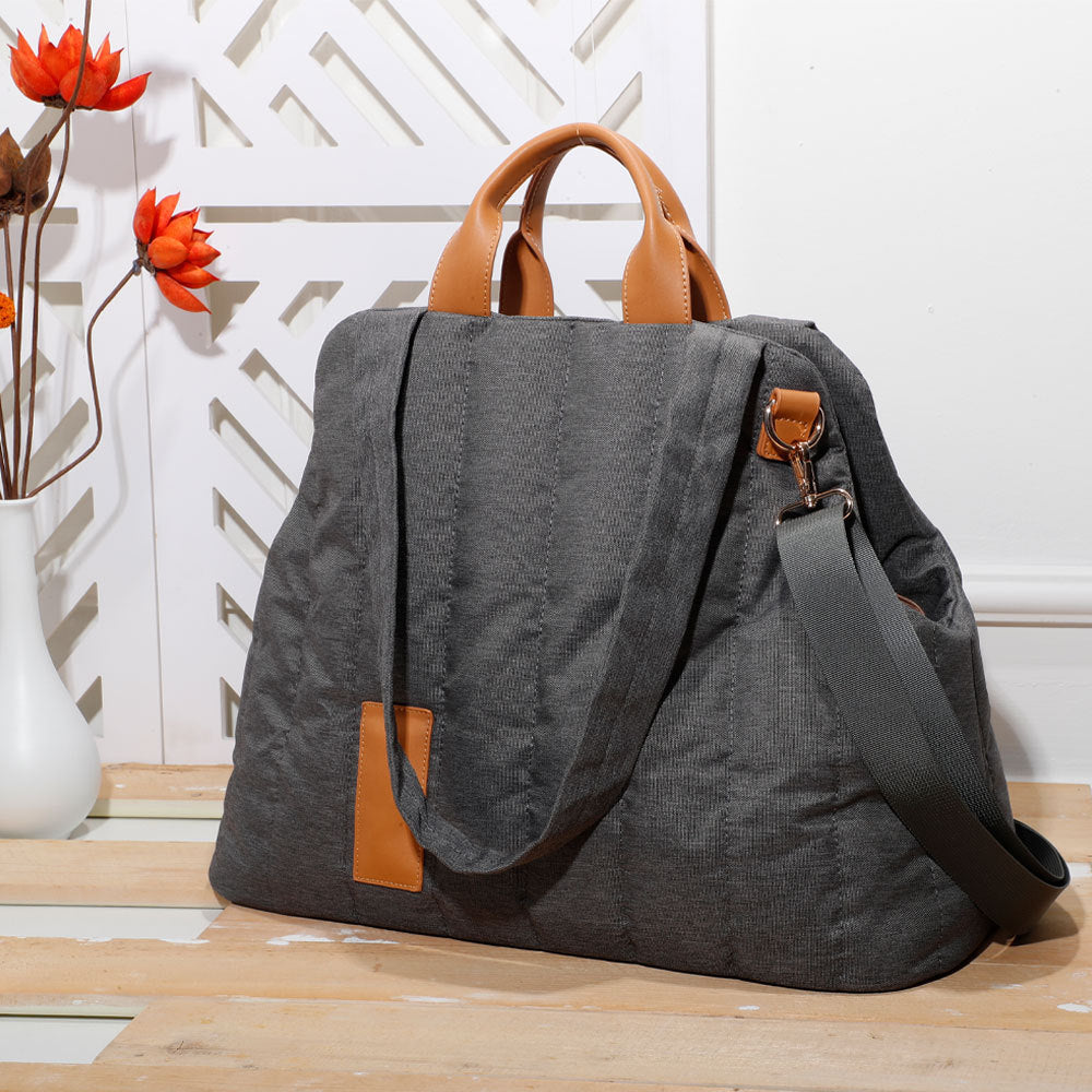 Lightweight Waterproof Pet Carrier Bag Dog & Cat