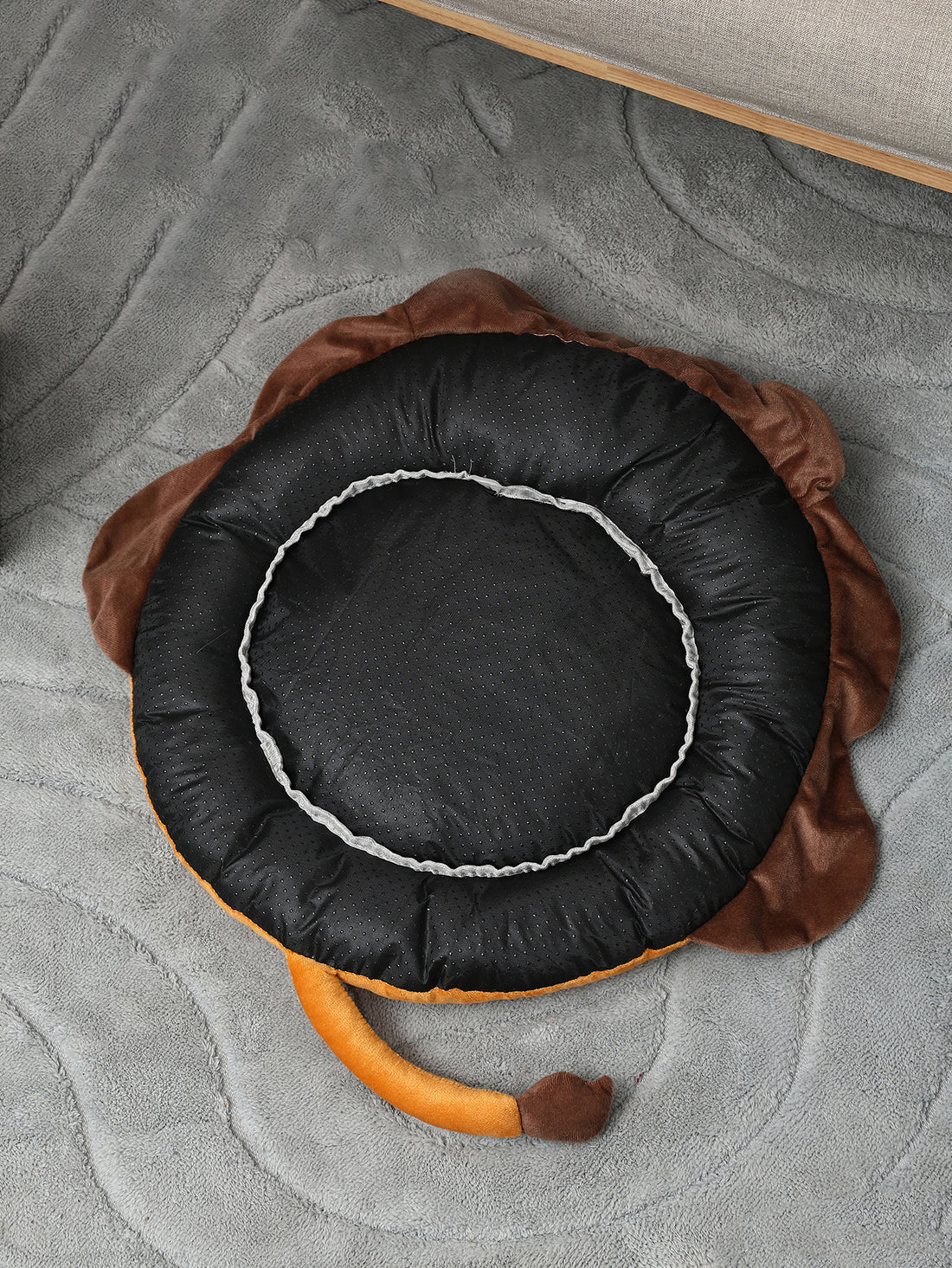 Soft Winter Cat Kennel Bed Warm & Cozy